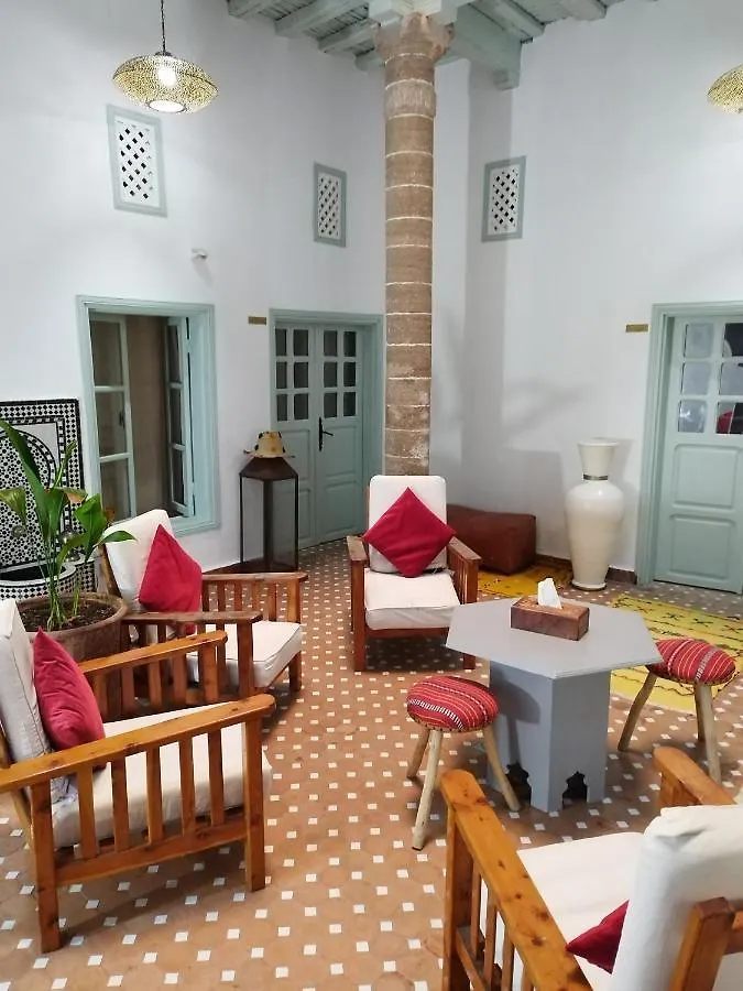 Riad Marosko As-Suwajra Pensjonat